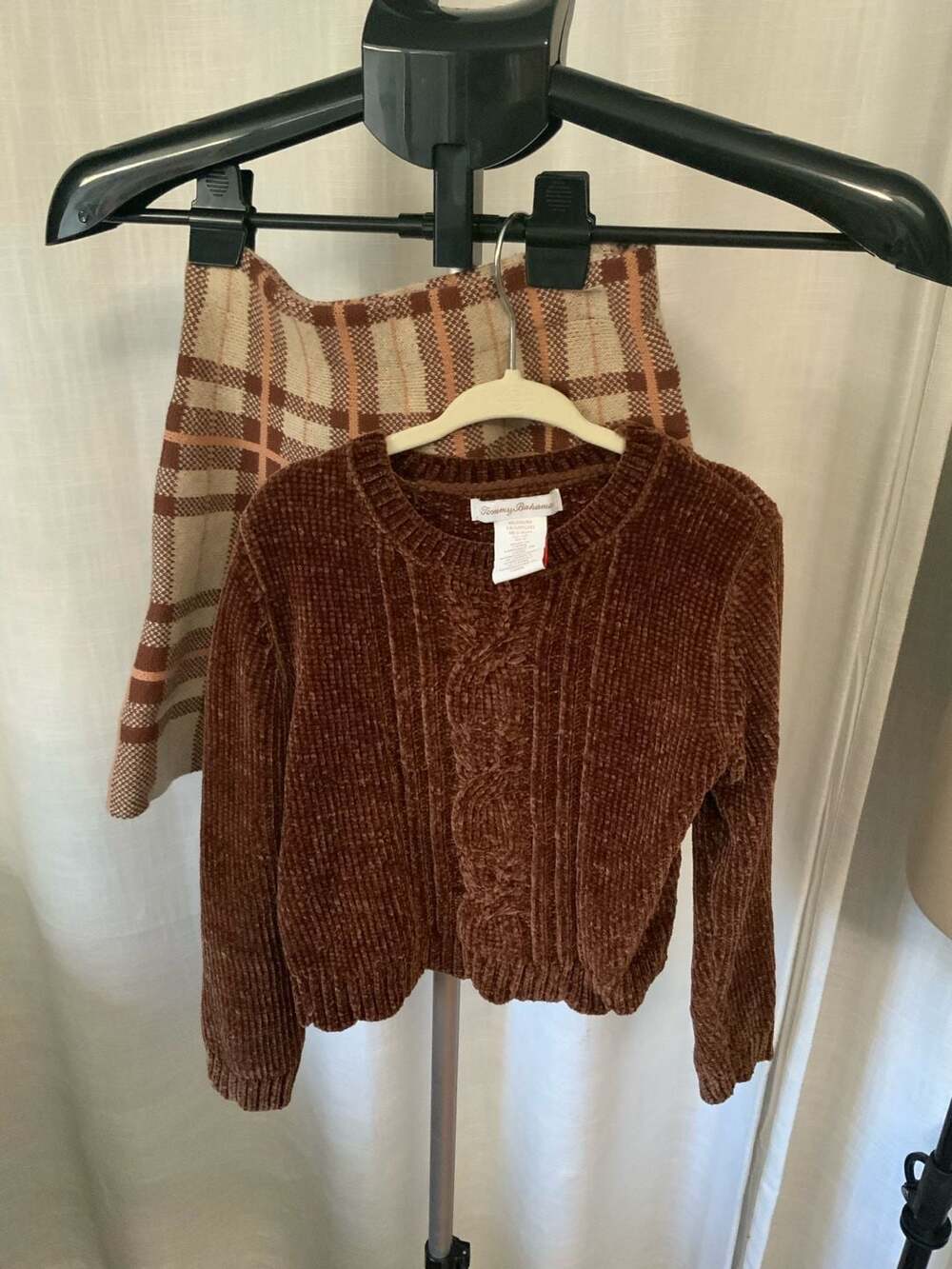 Tommy Bahama Chenille Cable Knit Sweater Girls Size S 5/6 Brown